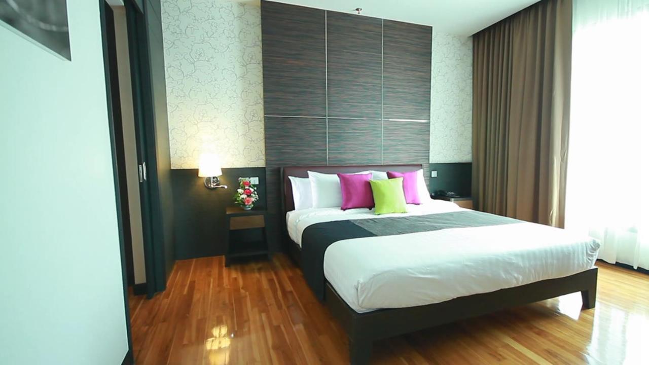 Hotel Lumen Bangkok Srinakarin Extérieur photo