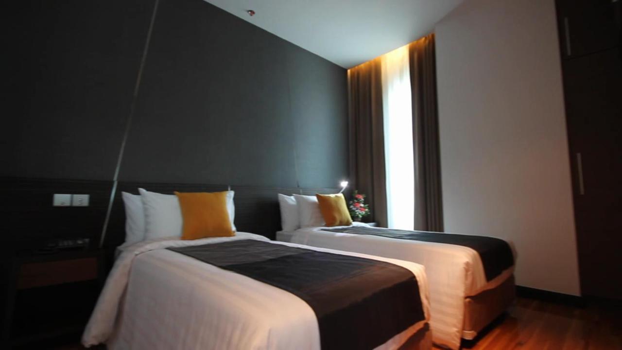 Hotel Lumen Bangkok Srinakarin Extérieur photo
