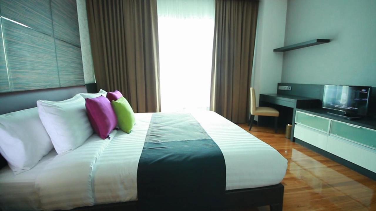Hotel Lumen Bangkok Srinakarin Extérieur photo