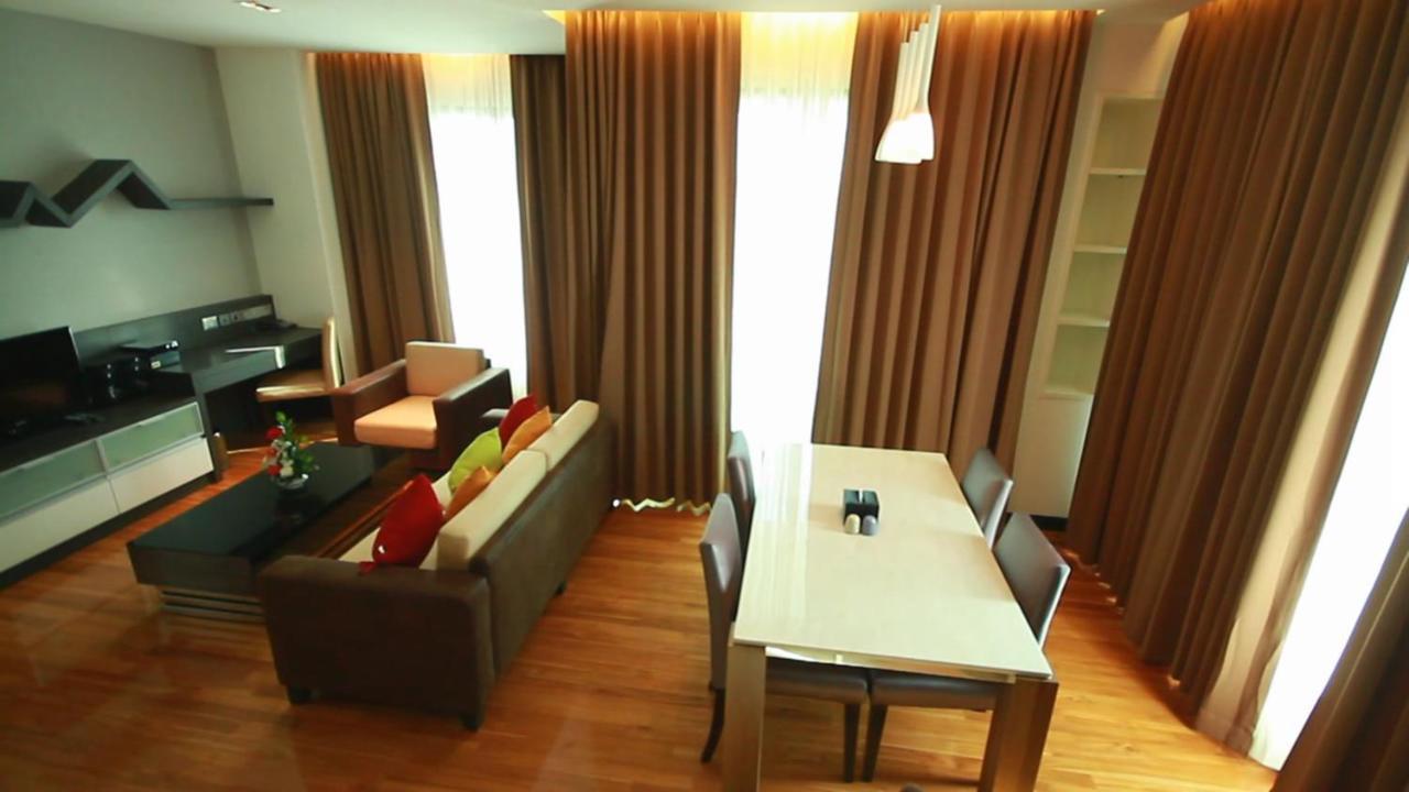 Hotel Lumen Bangkok Srinakarin Extérieur photo