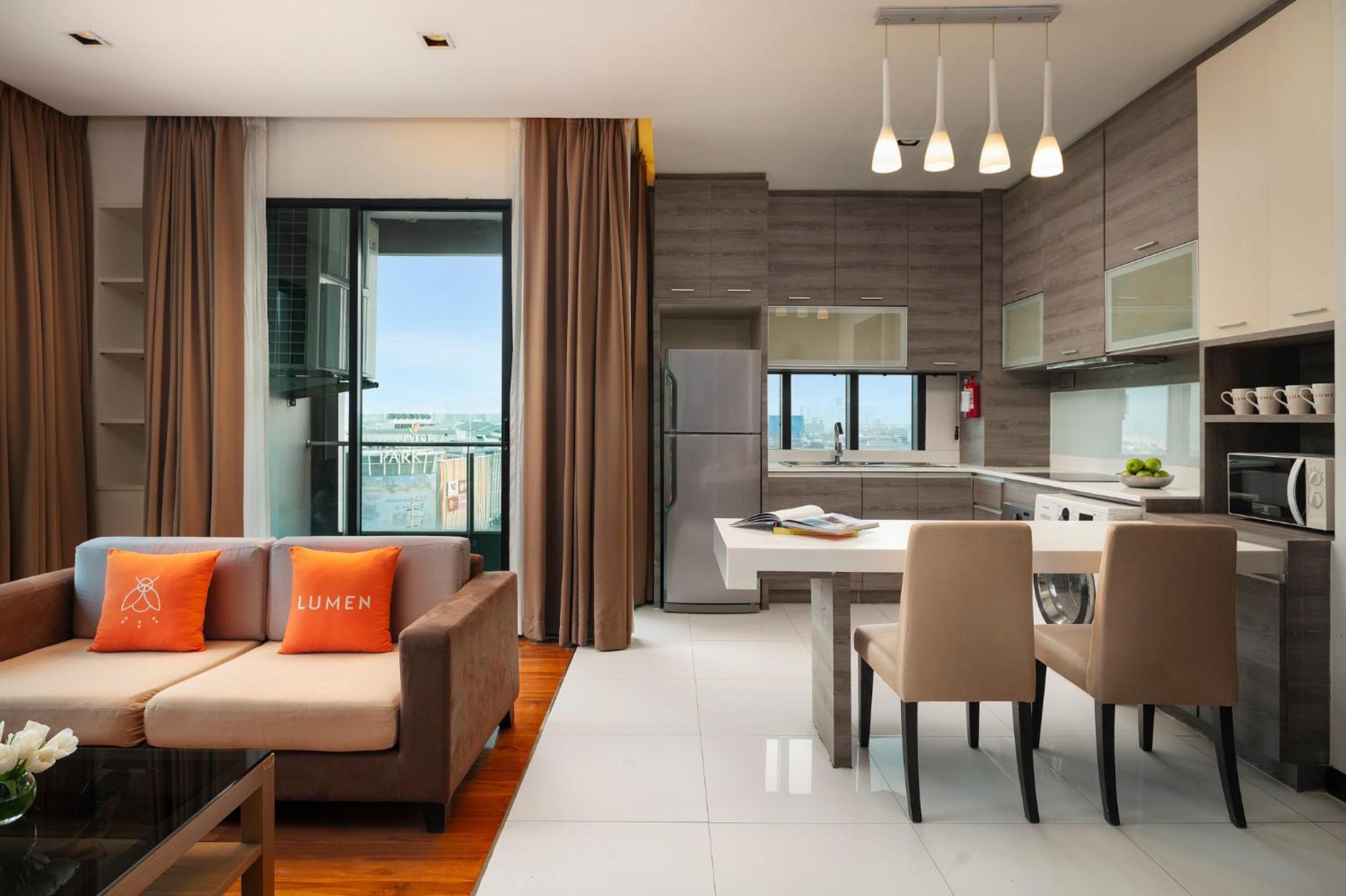 Hotel Lumen Bangkok Srinakarin Extérieur photo