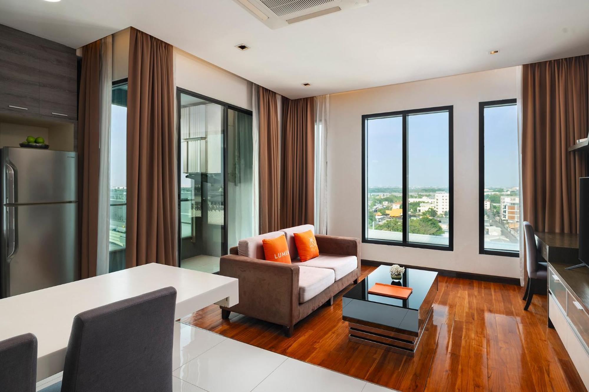 Hotel Lumen Bangkok Srinakarin Extérieur photo