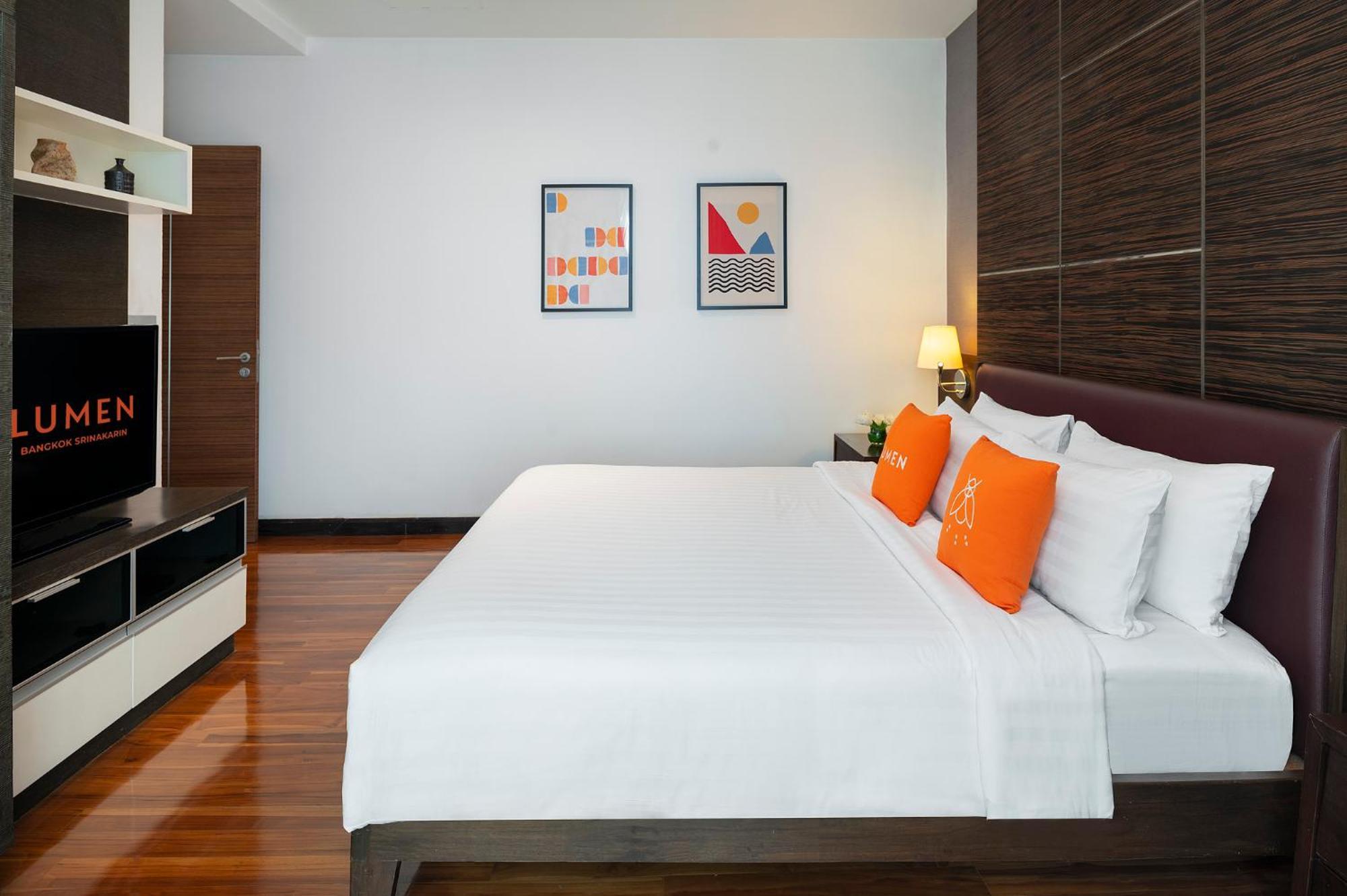 Hotel Lumen Bangkok Srinakarin Extérieur photo