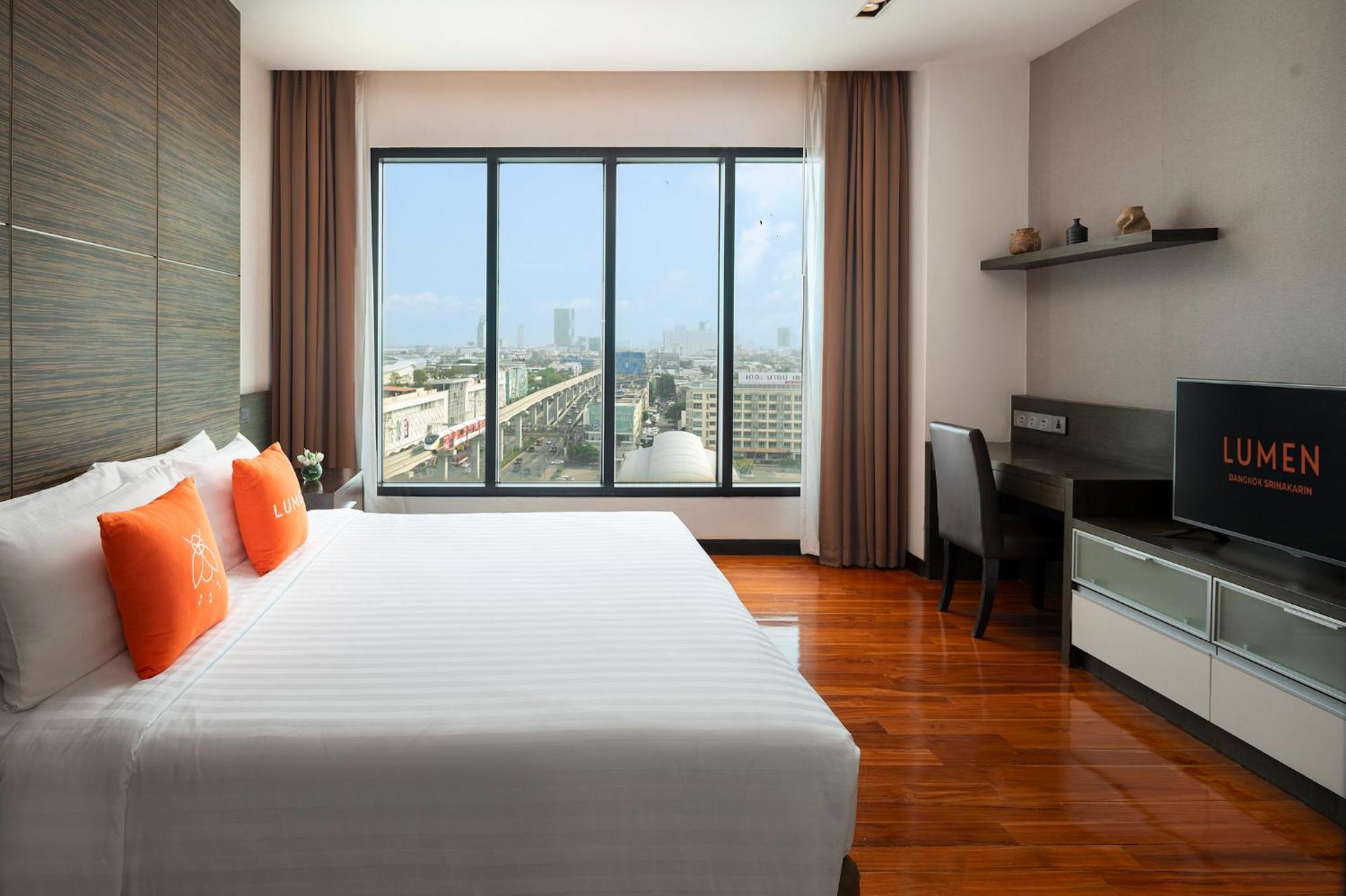 Hotel Lumen Bangkok Srinakarin Extérieur photo